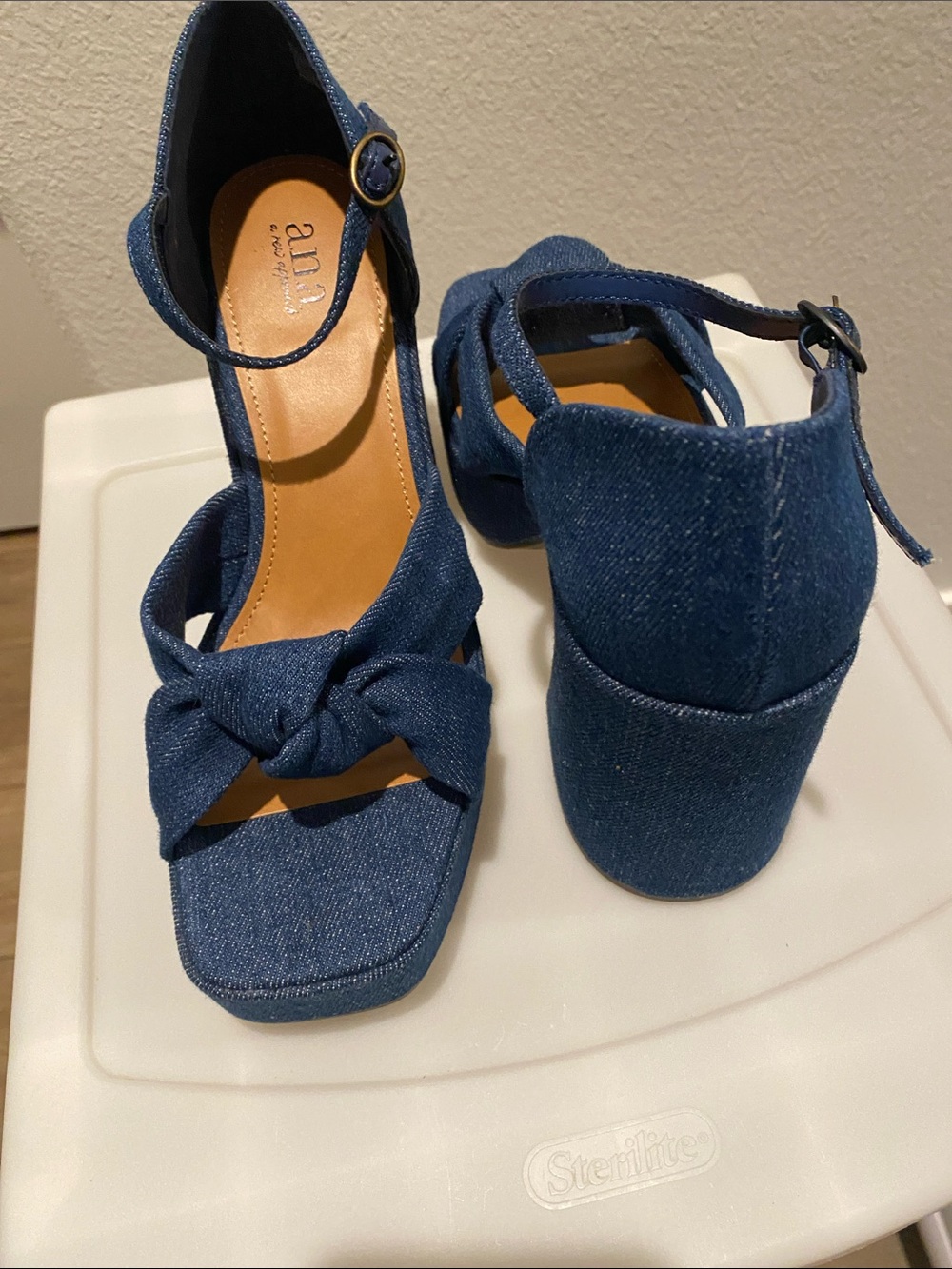 Denim Knot Front Block Heel Sandals - Blue